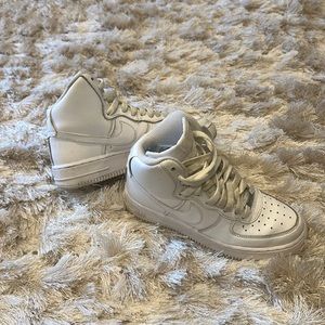 Boys Nike high top sneakers